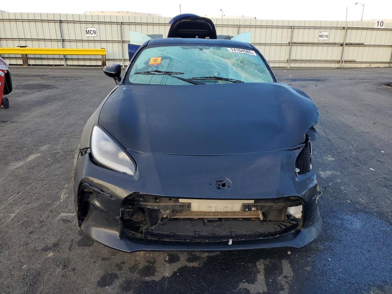 2023 Toyota Gr 86 - Image 5