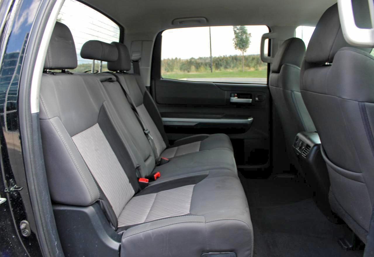 2014 Toyota Tundra Crewmax Sr5 - Image 6