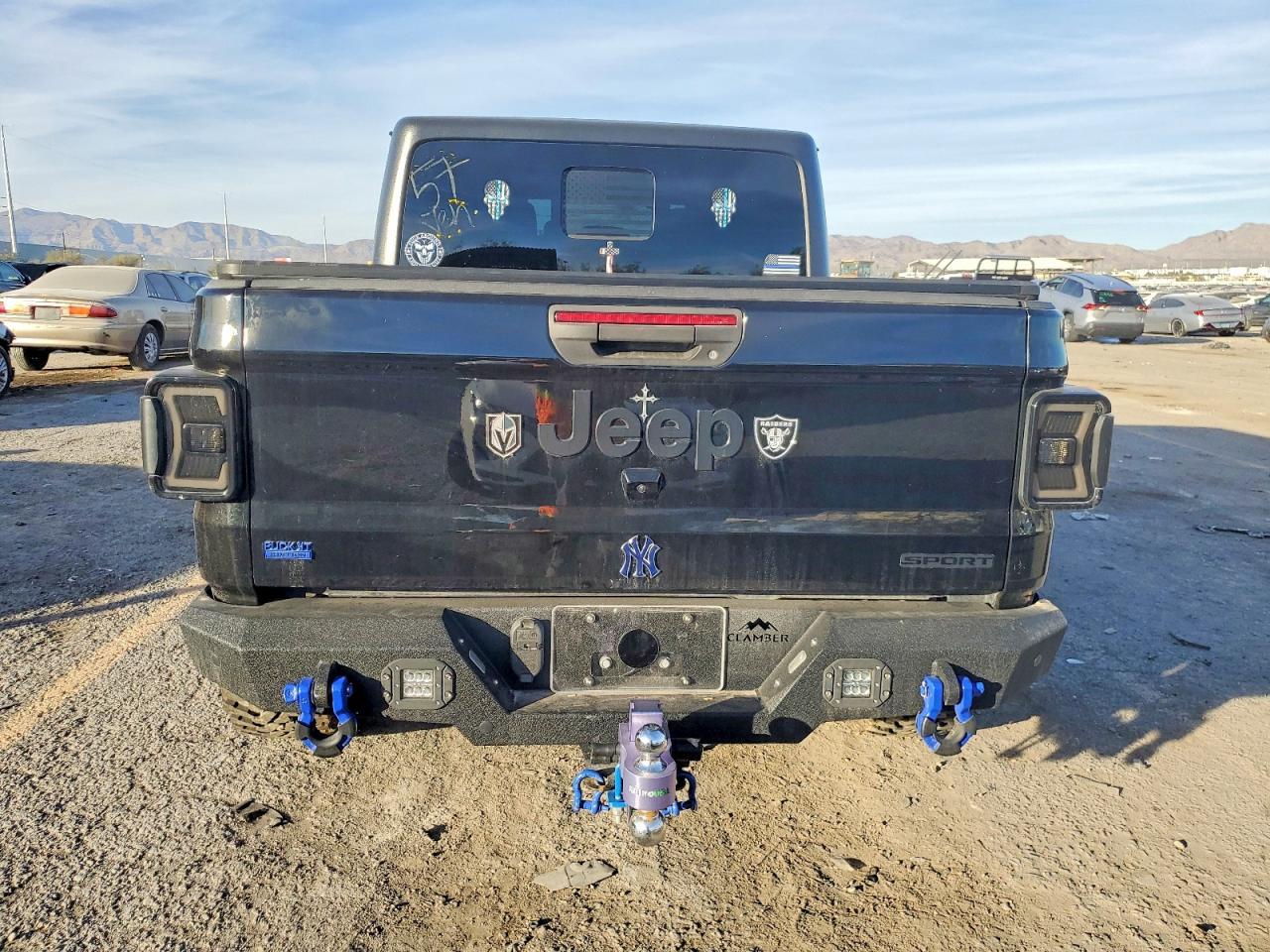2020 Jeep Gladiator Sport - Фото 6