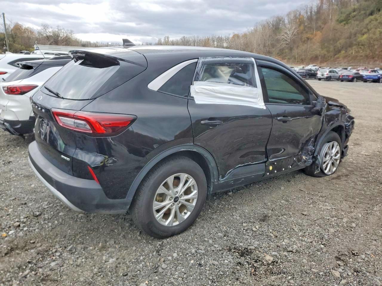 2024 Ford Escape Active - Фото 3