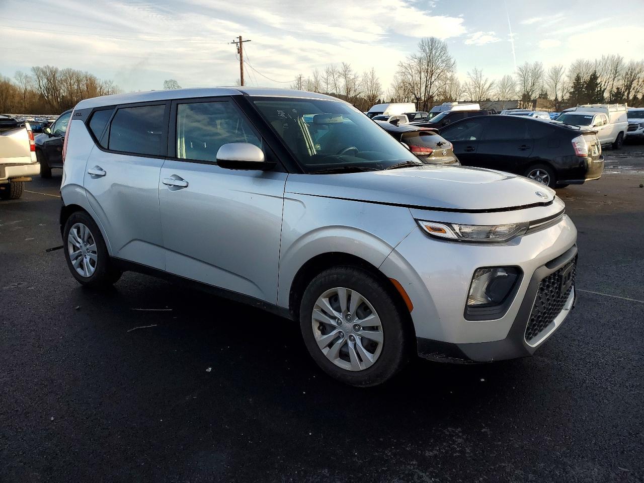 2020 Kia Soul Lx - Фото 4