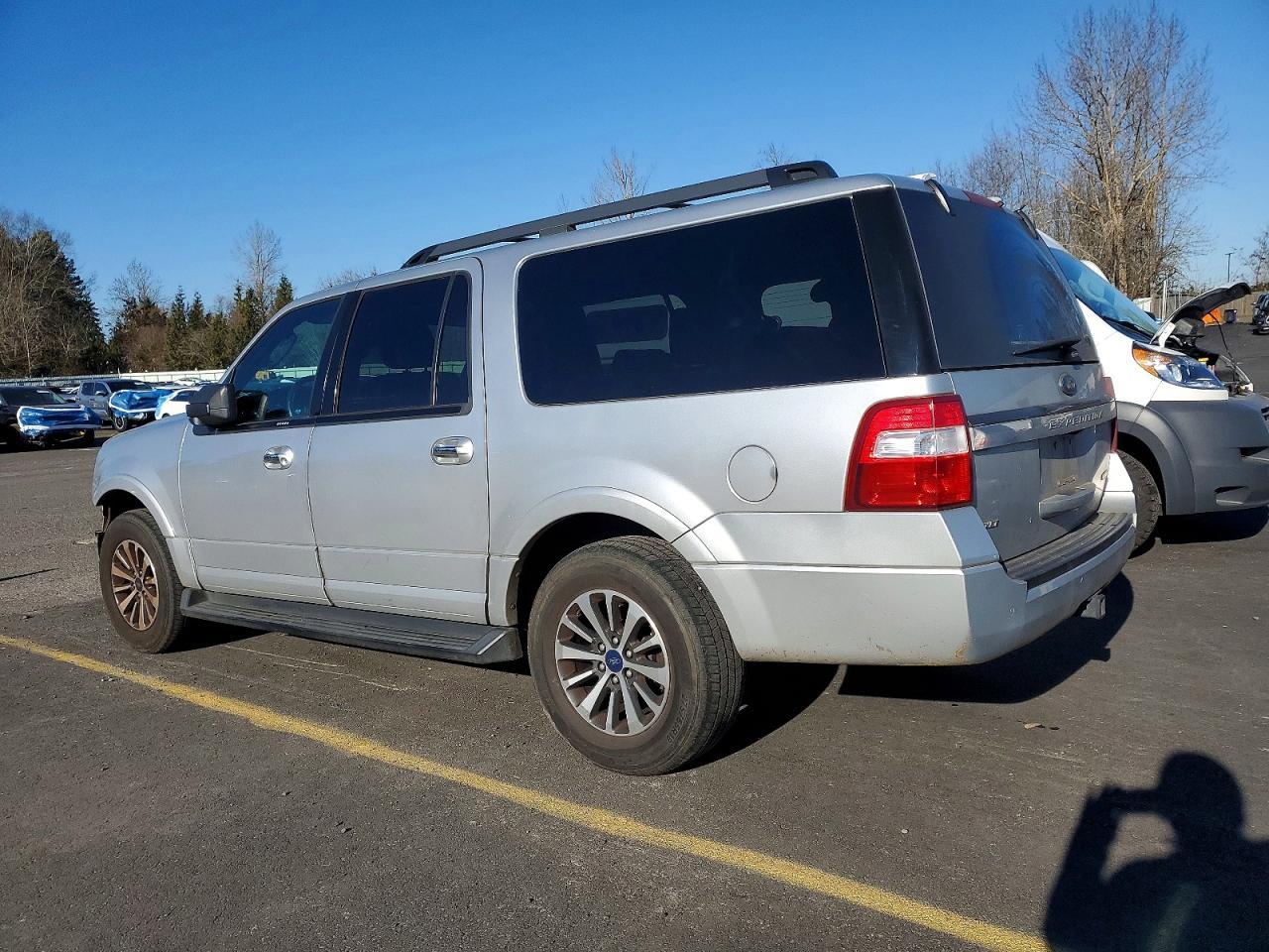 2015 Ford Expedition El Xlt - Фото 2