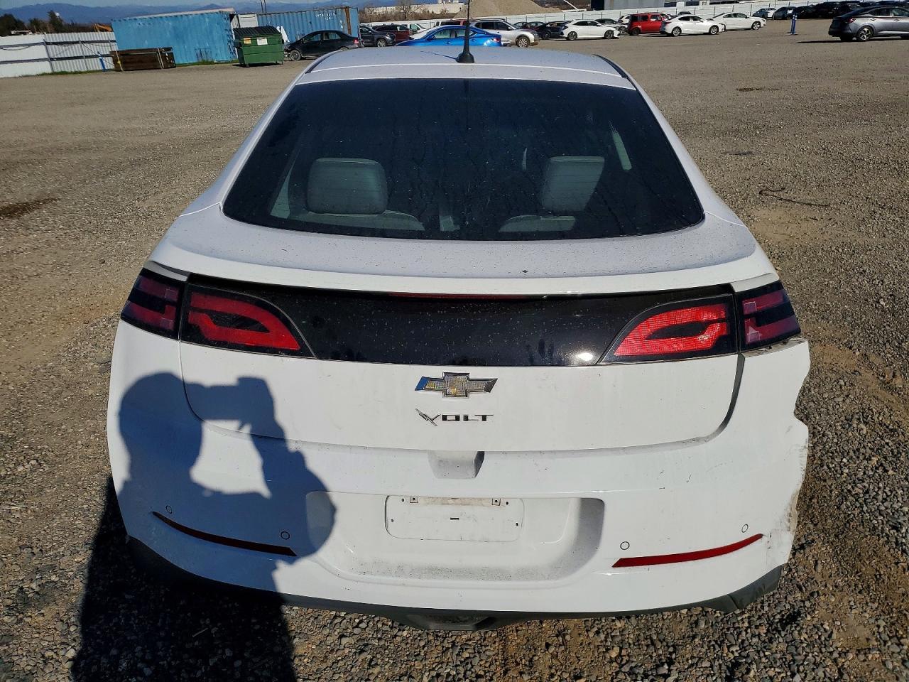 2014 Chevrolet Volt - Image 6