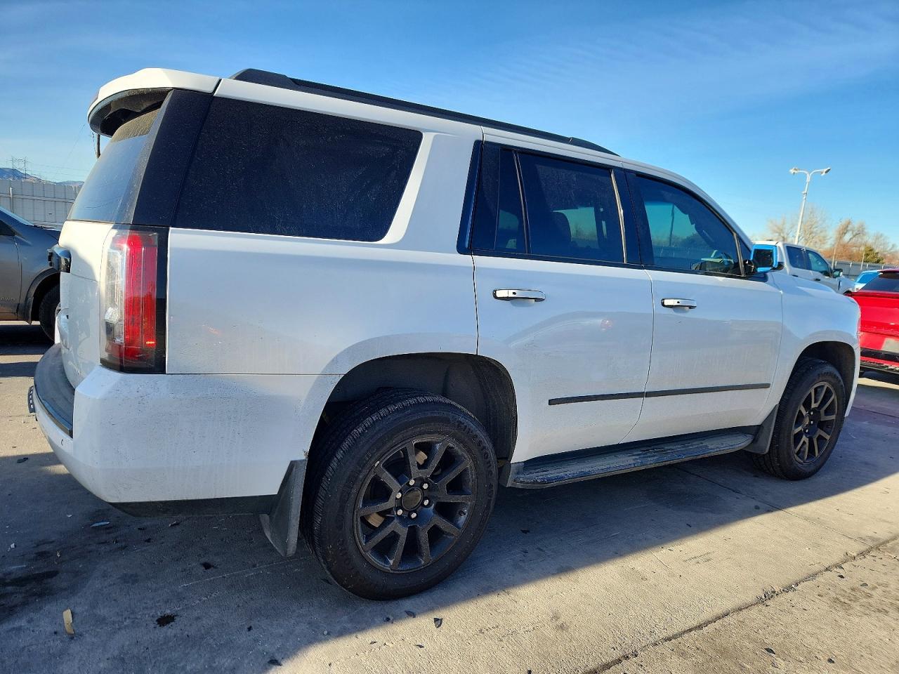 2019 GMC Yukon Denali - Фото 3