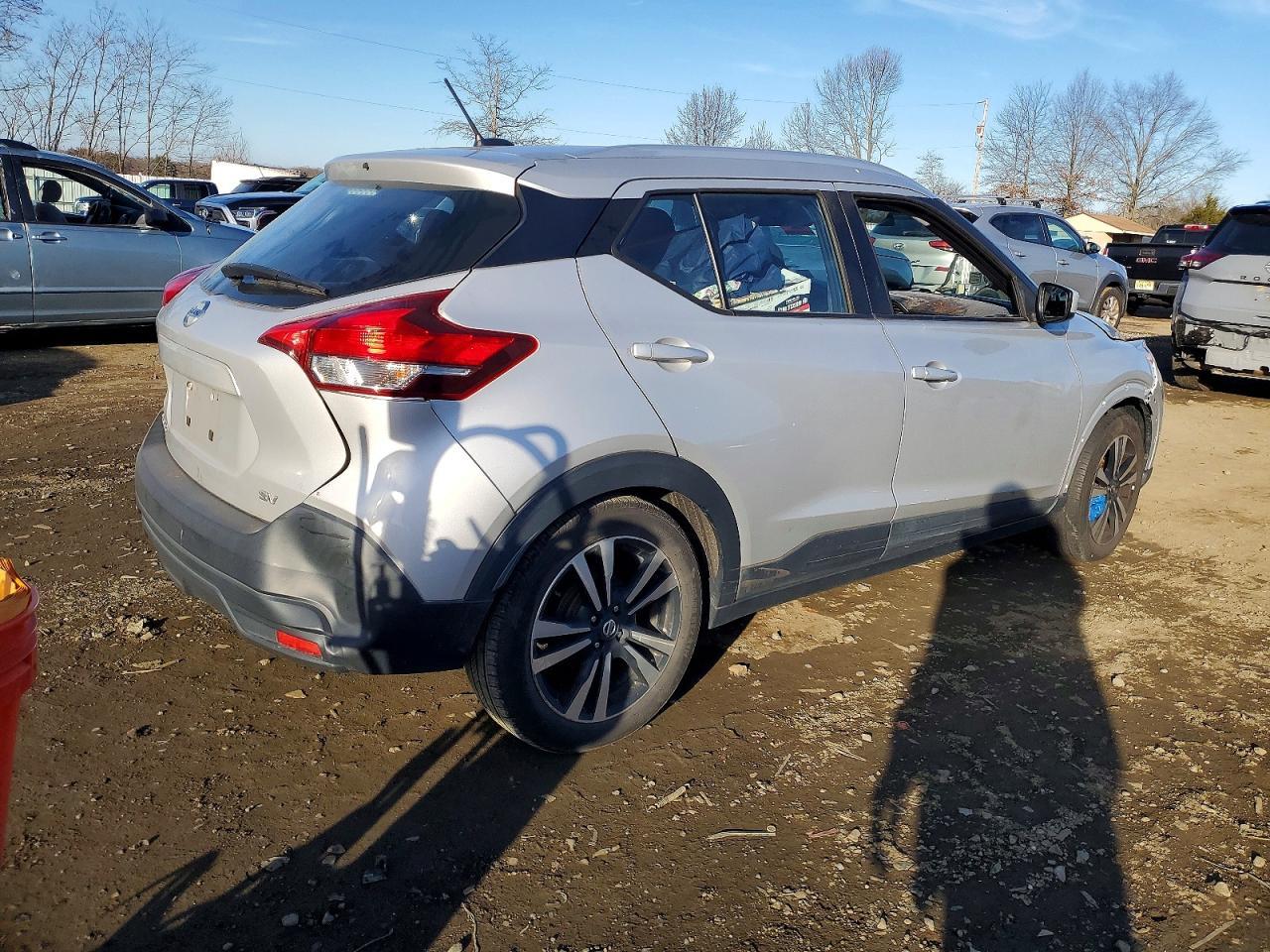 2019 Nissan Kicks Sv - Фото 3