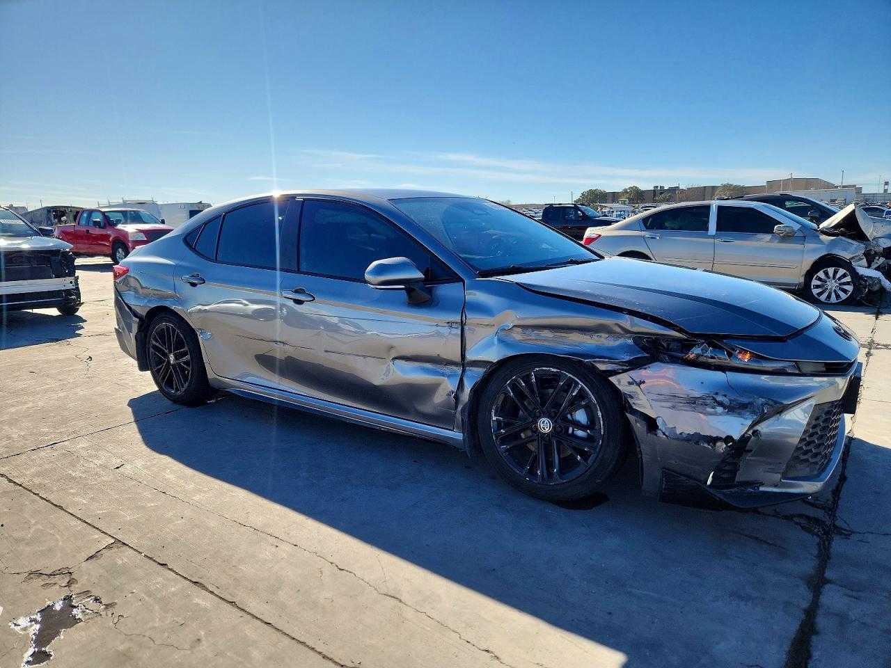 2025 Toyota Camry Se - Фото 4