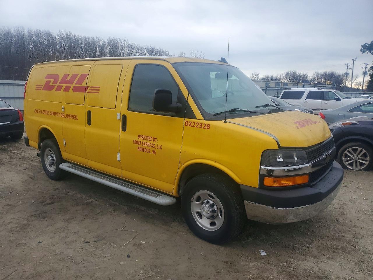 2022 Chevrolet Express 2500 Delivery Van - Фото 4