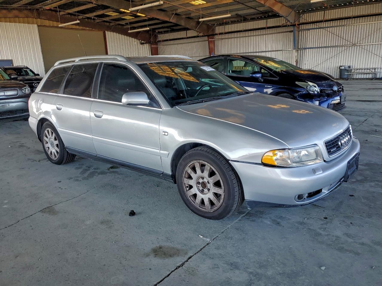 2001 Audi A4 2.8 Avant Quattro - Image 4