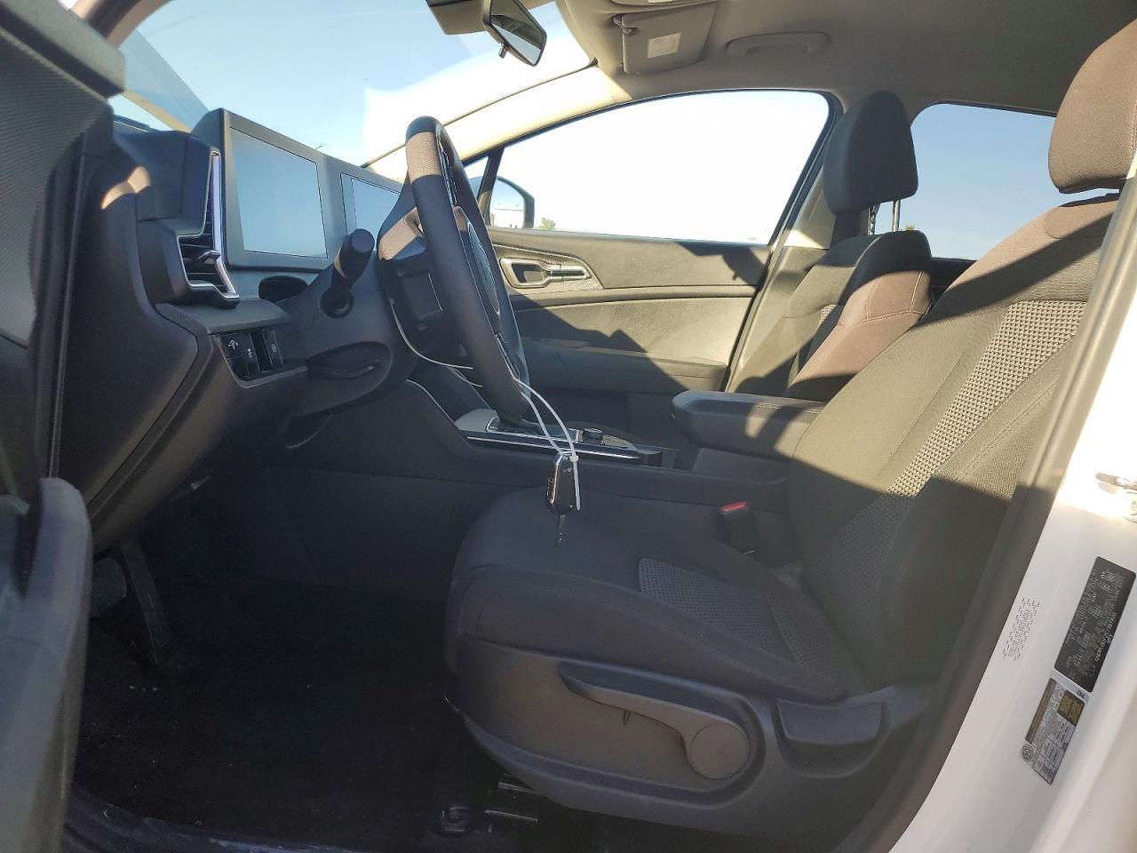 2025 Kia Sportage Lx - Фото 7