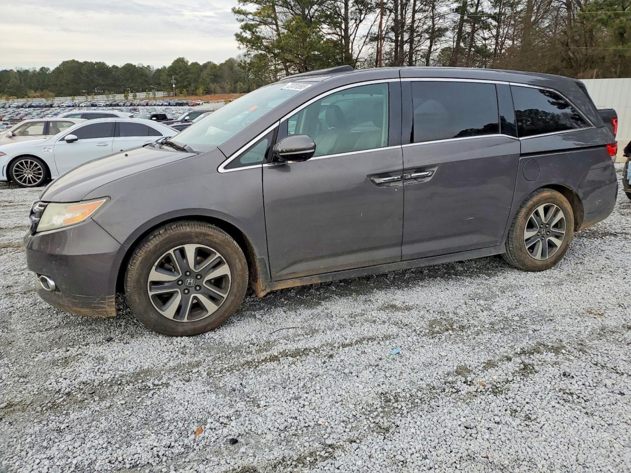 2014 Honda Odyssey Touring