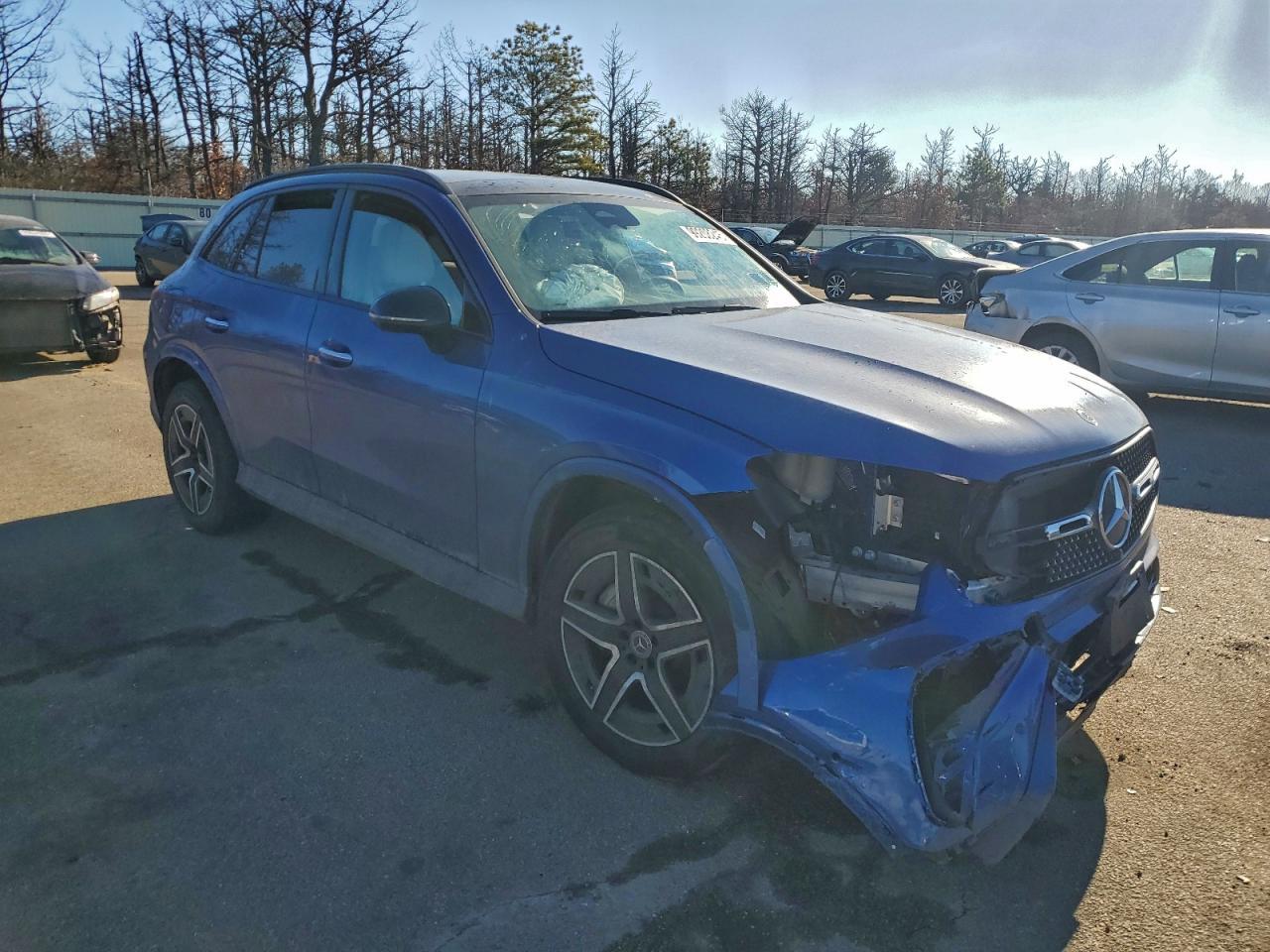 2025 Mercedes-Benz Glc 300 4Matic - Image 4