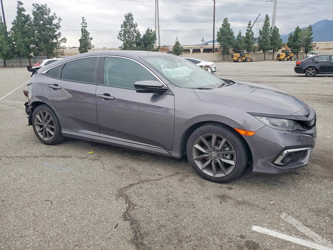 2019 Honda Civic Ex - Image 4