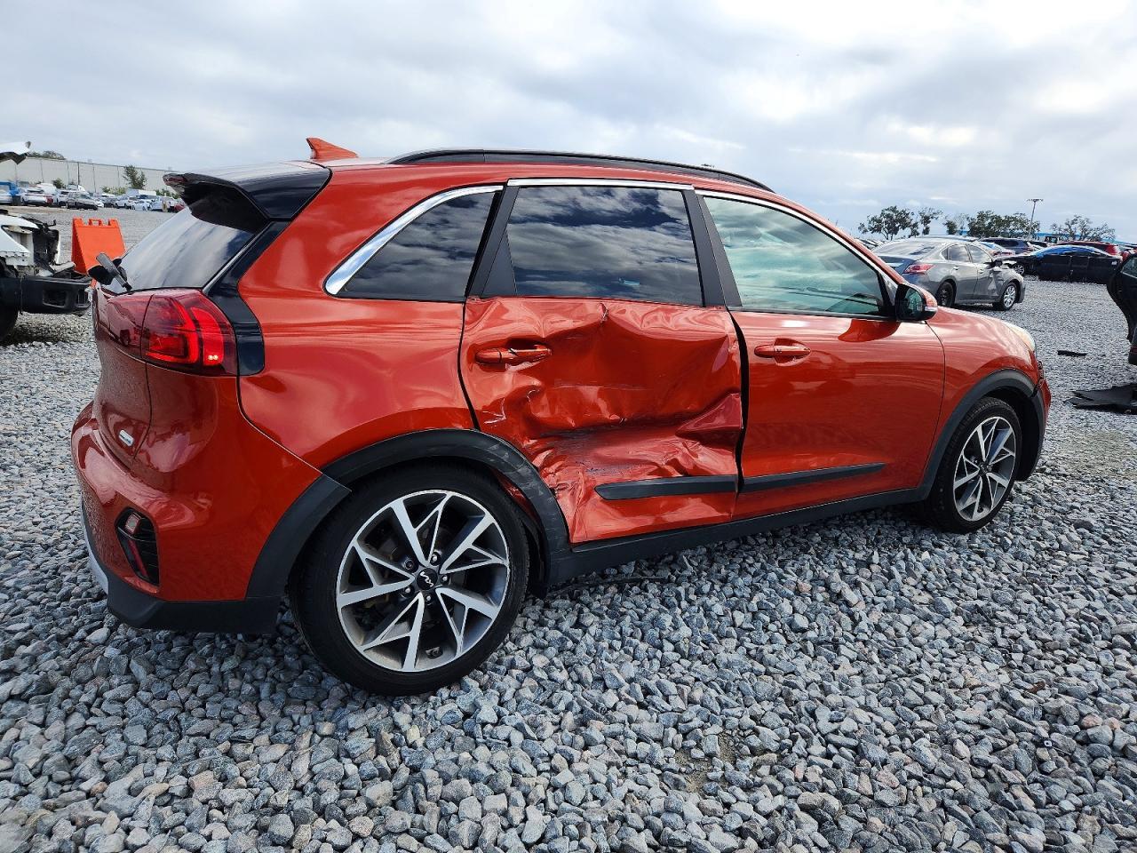 2022 Kia Niro Touring Special Edition - Image 3