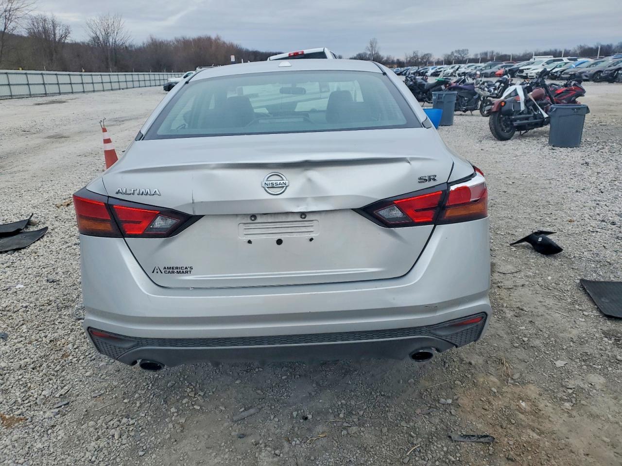 2019 Nissan Altima Sr - Image 6