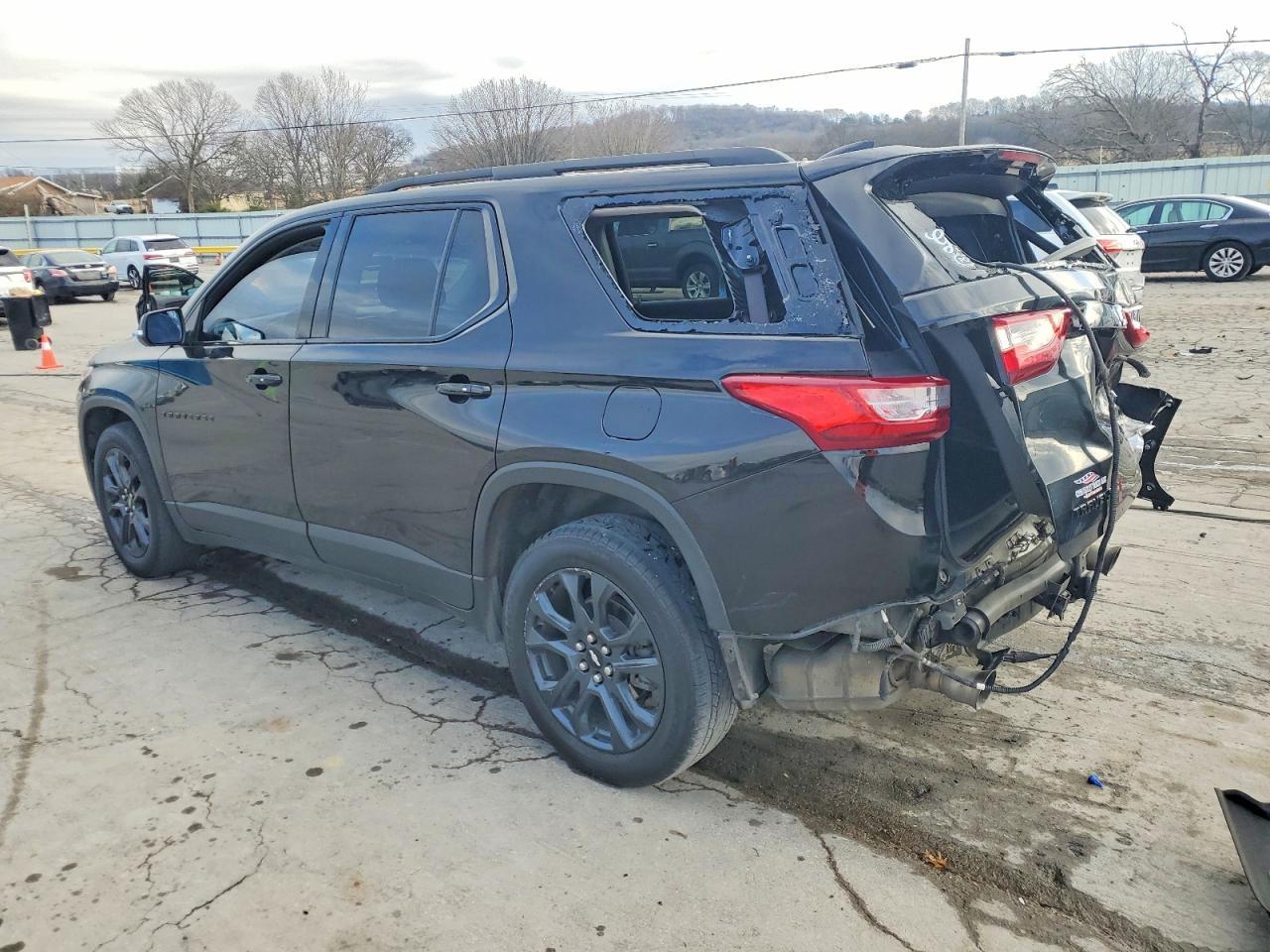2021 Chevrolet Traverse Rs - Image 2