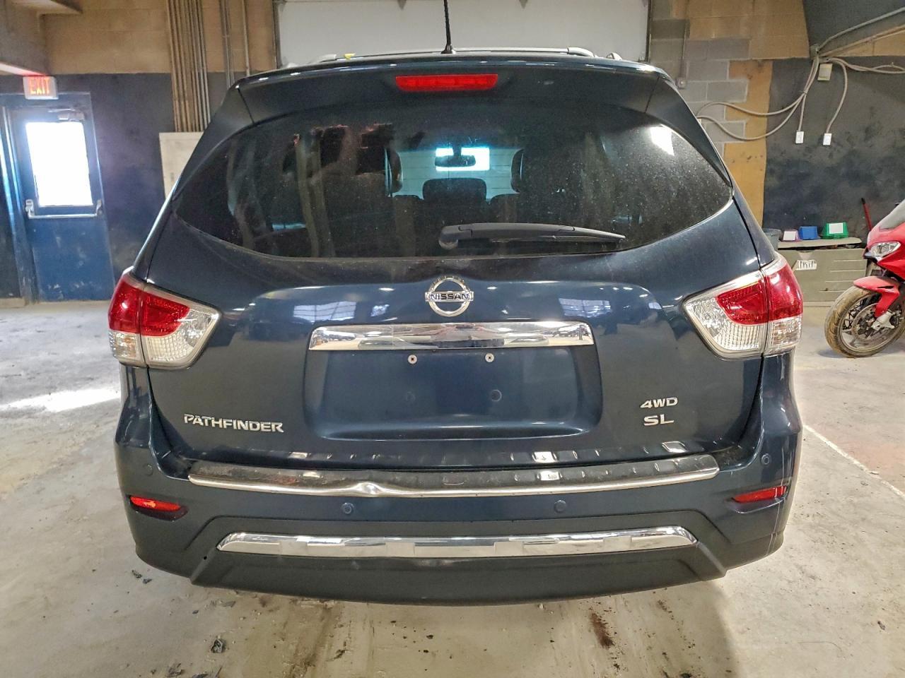 2016 Nissan Pathfinder S - Фото 6