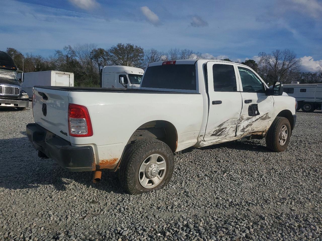 2024 Ram 2500 Tradesman - Фото 3