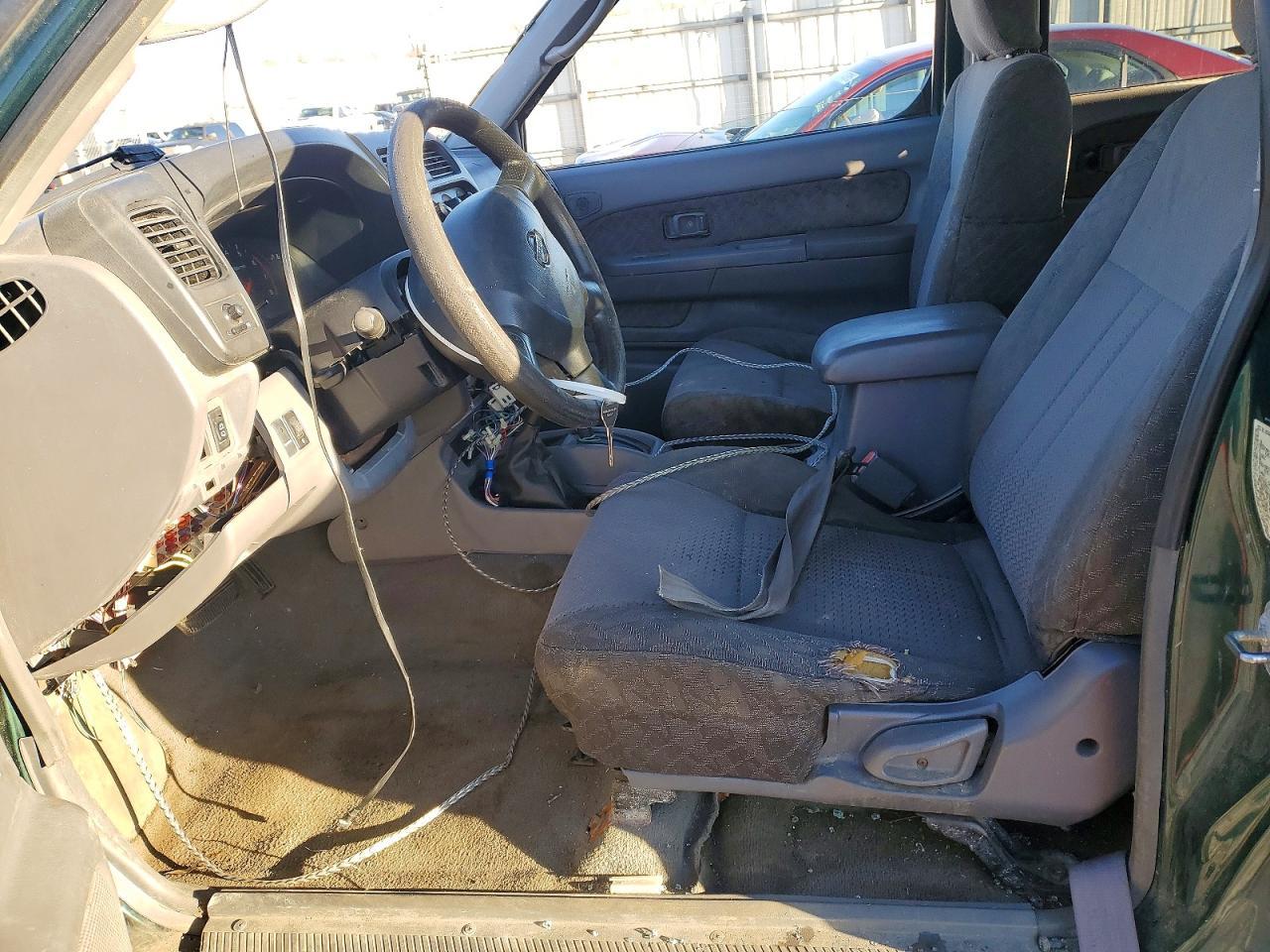 2001 Nissan Xterra Xe - Фото 7