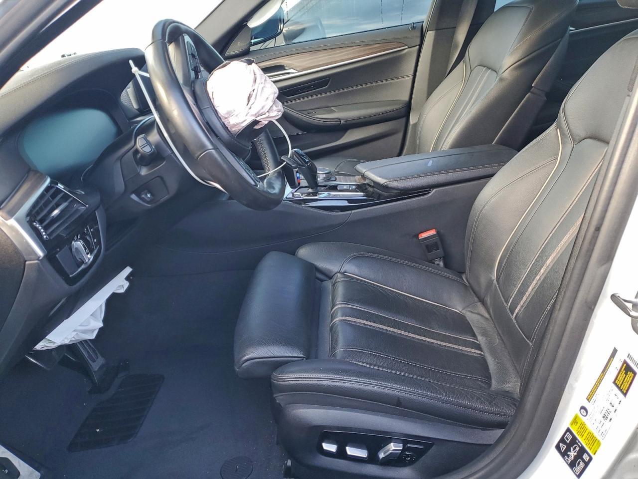 2019 BMW M550Xi - Image 7