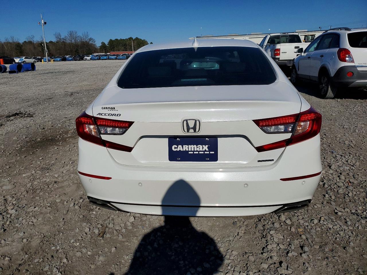 2021 Honda Accord Touring - Image 6