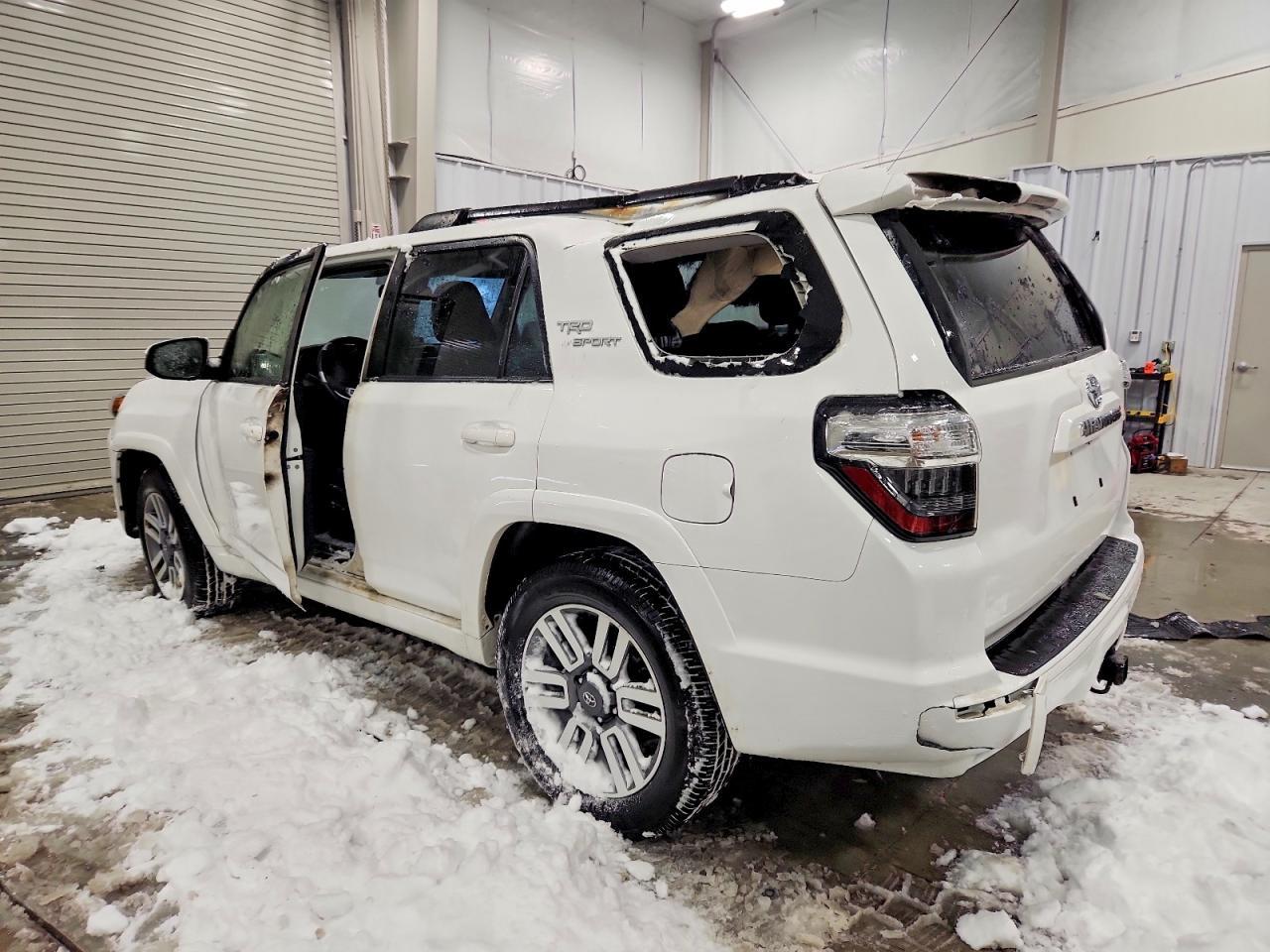 2022 Toyota 4Runner Trd Sport - Image 2