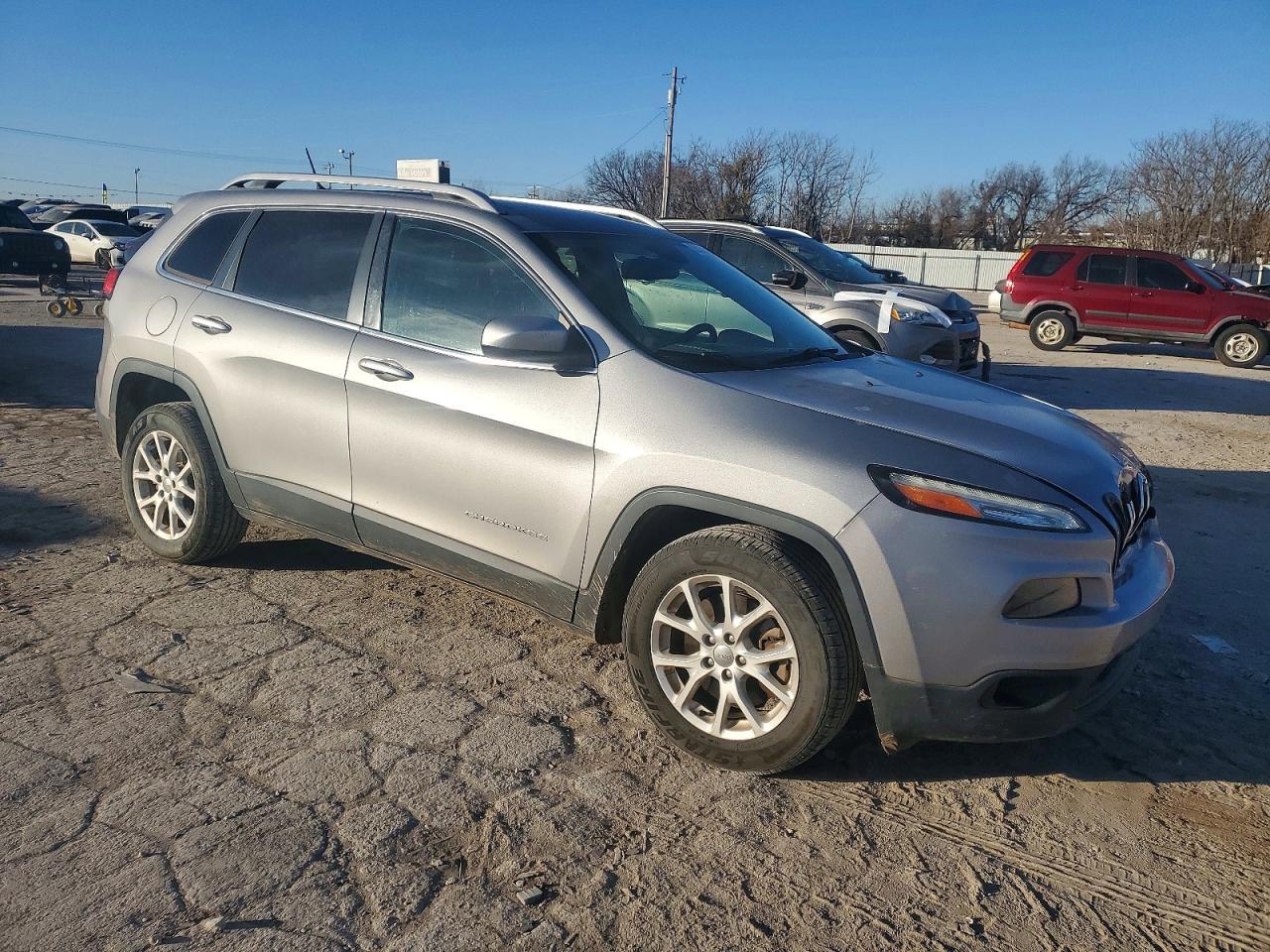 2015 Jeep Cherokee Latitude - Фото 4