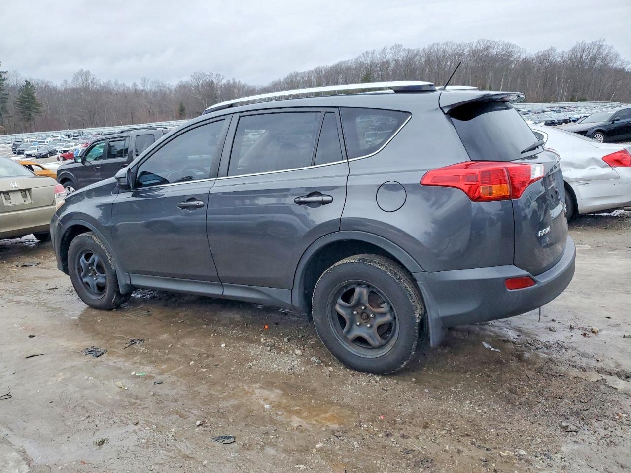 2014 Toyota Rav4 Le - Фото 2