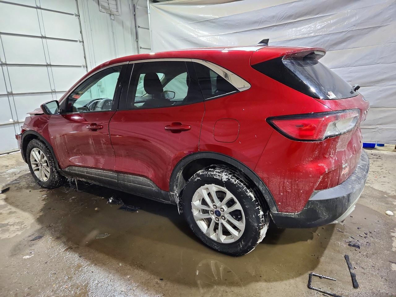 2020 Ford Escape Se - Фото 2