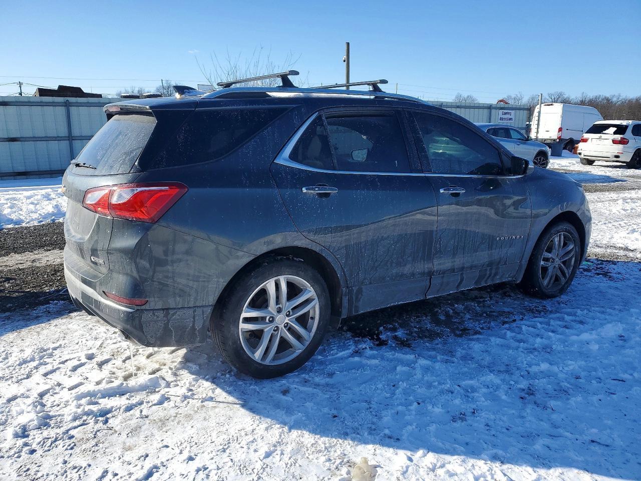 2018 Chevrolet Equinox Premier - Фото 3