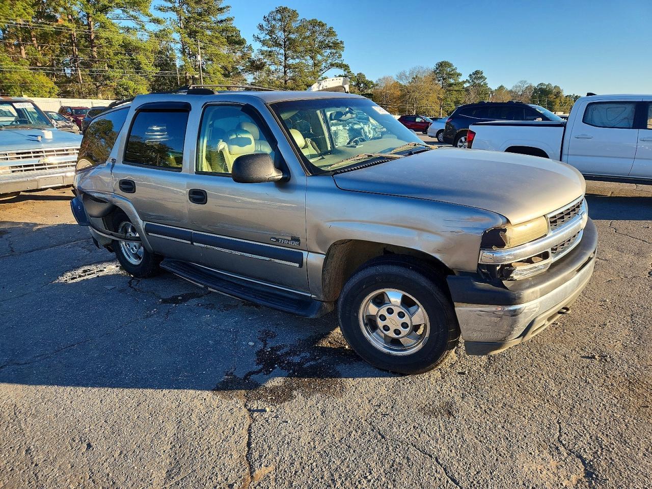 2002 Chevrolet Tahoe C1500 - Image 4