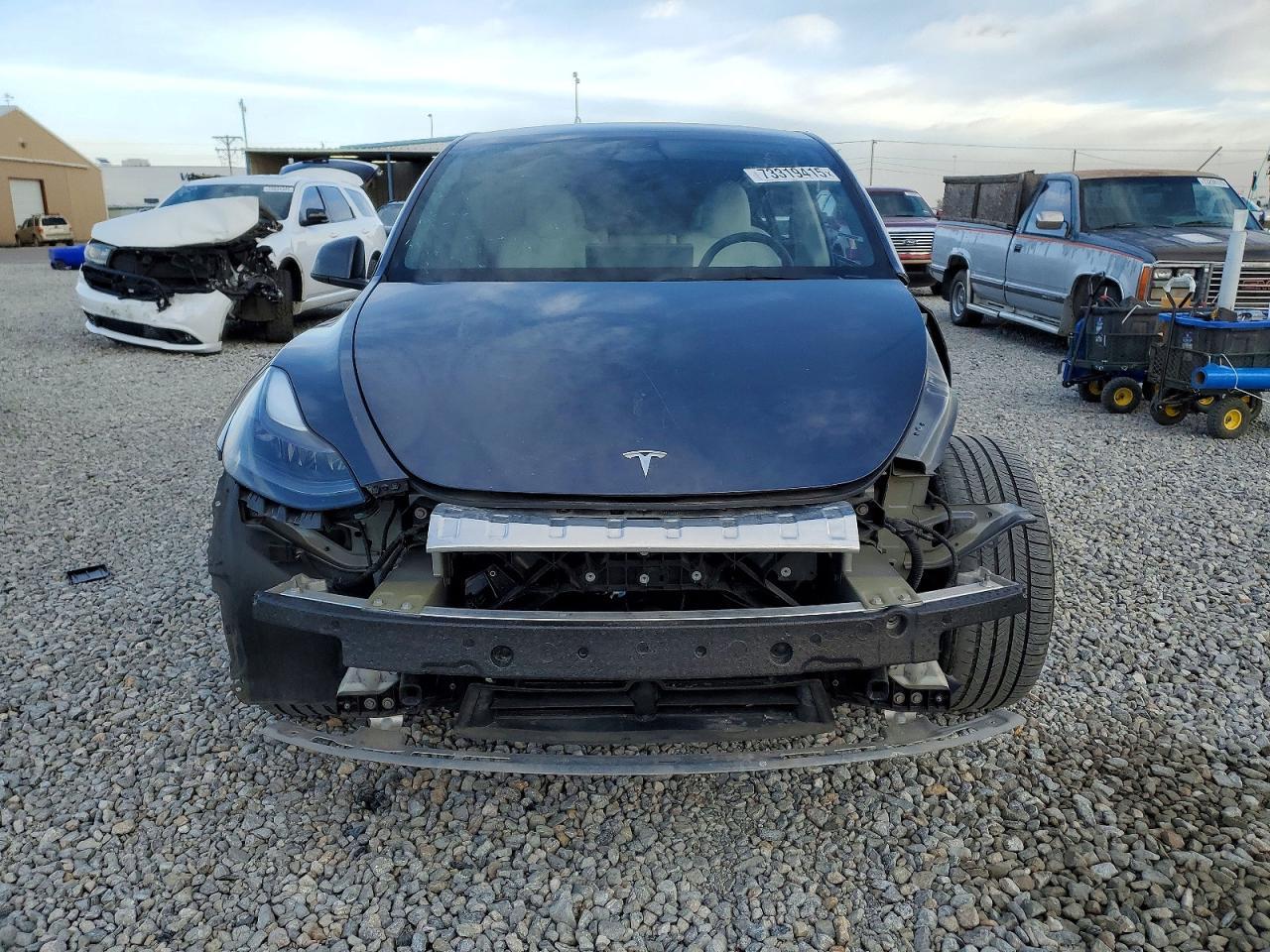 2023 Tesla Model Y - Image 5