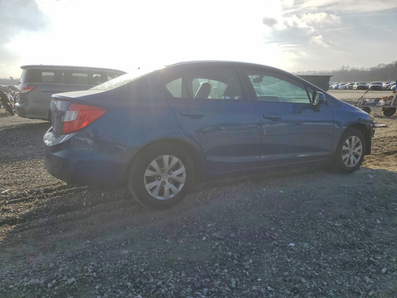 2012 Honda Civic Lx - Image 3