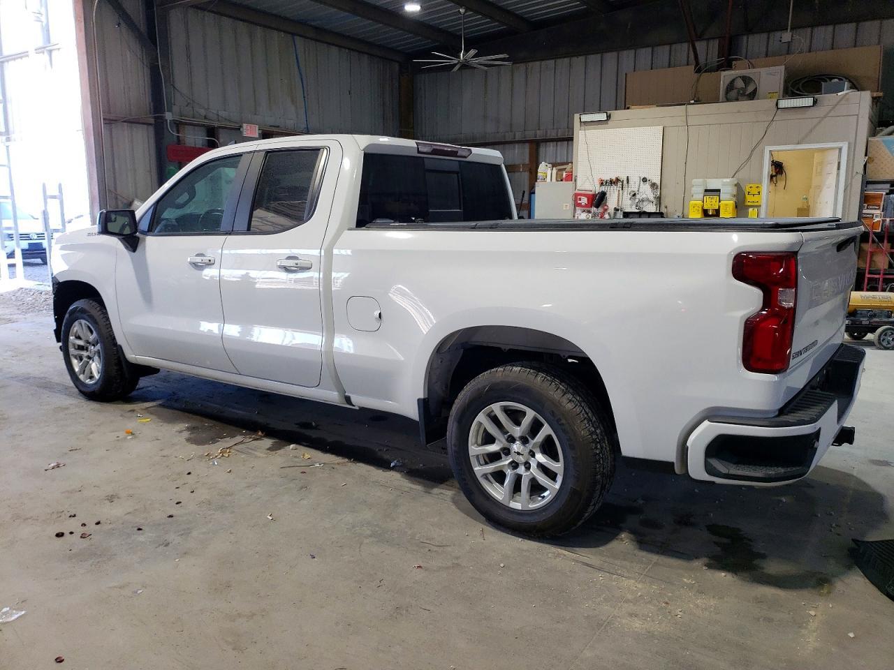2019 Chevrolet Silverado C1500 Rst - Фото 2