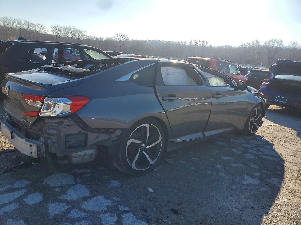 2020 Honda Accord Sport - Image 3
