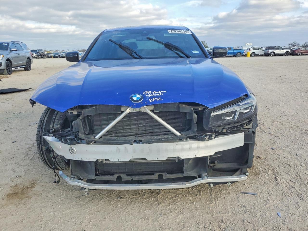 2025 BMW Motorrad 330I - Фото 5