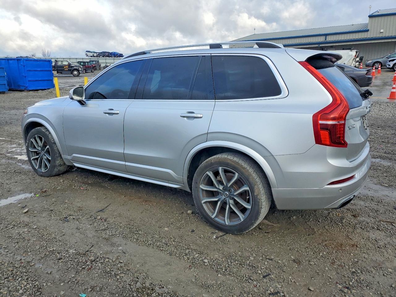 2016 Volvo Xc90 T6 - Image 2