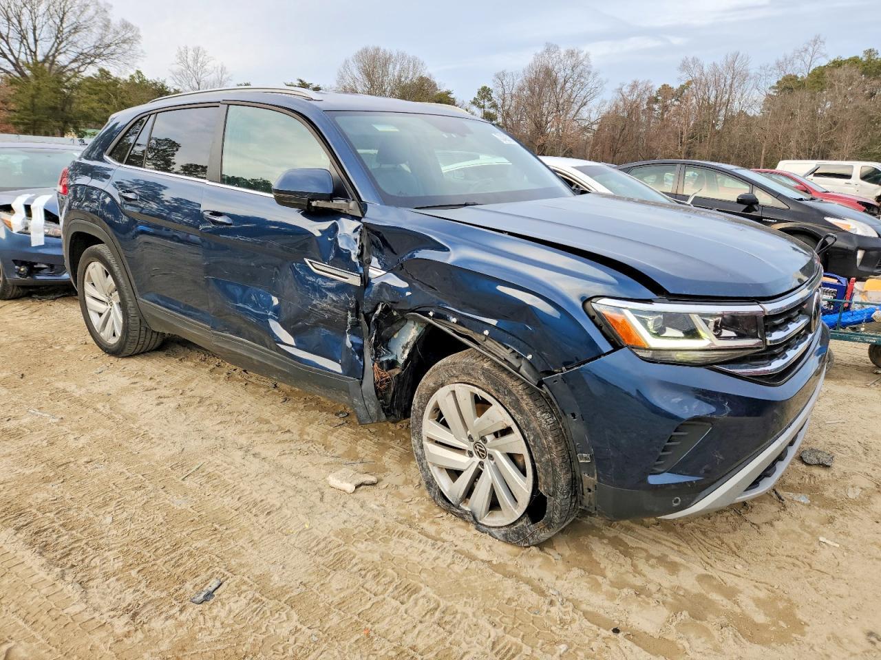 2020 Volkswagen Atlas Cross Sport Se - Фото 4