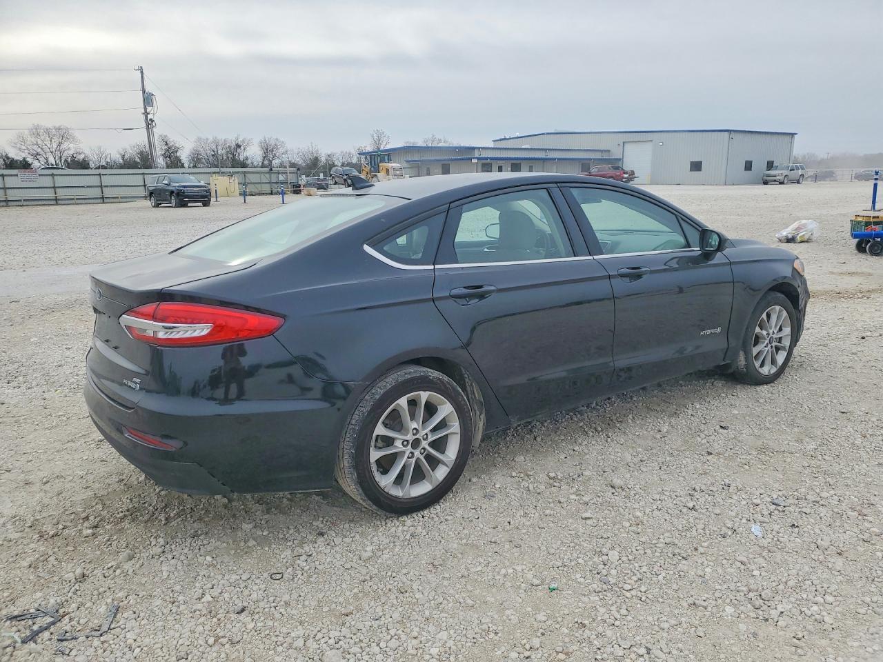 2019 Ford Fusion Se - Image 3