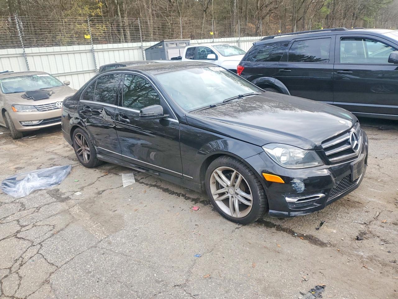 2014 Mercedes-Benz C 250 - Фото 4
