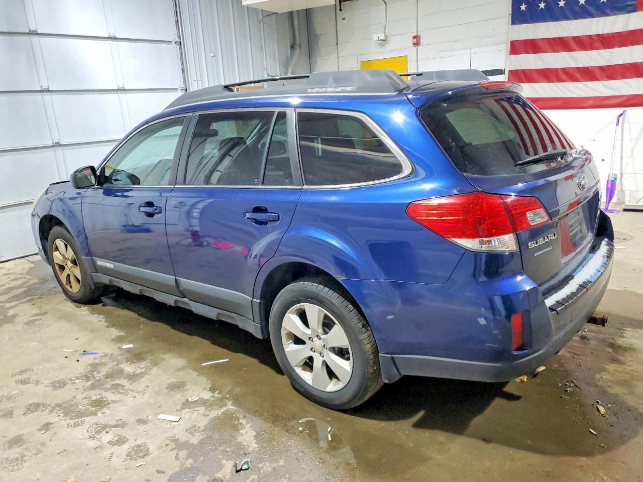 2010 Subaru Outback 2.5I Premium - Фото 2