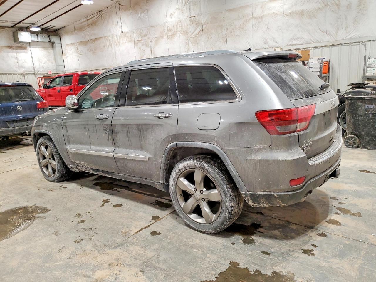 2012 Jeep Grand Cherokee Overland - Фото 2