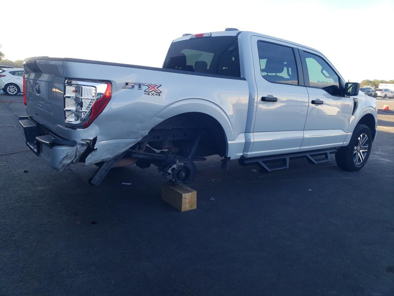 2022 Ford F150 Supercrew - Фото 3