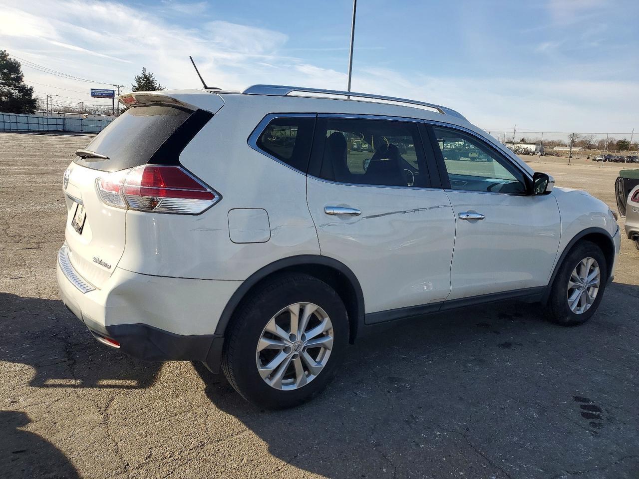 2016 Nissan Rogue S - Фото 3