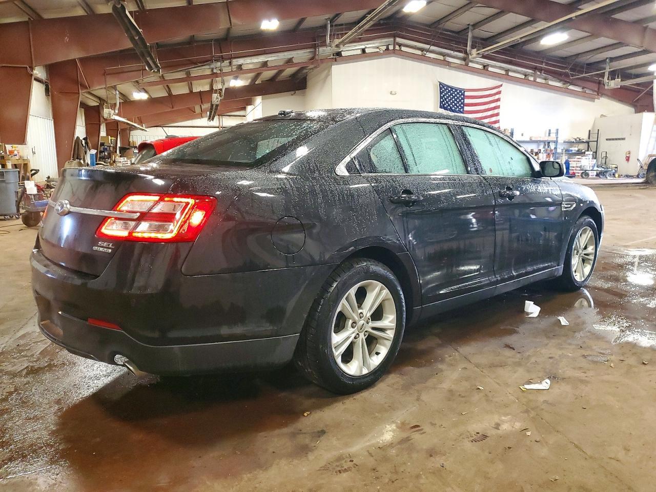 2015 Ford Taurus Sel - Image 3