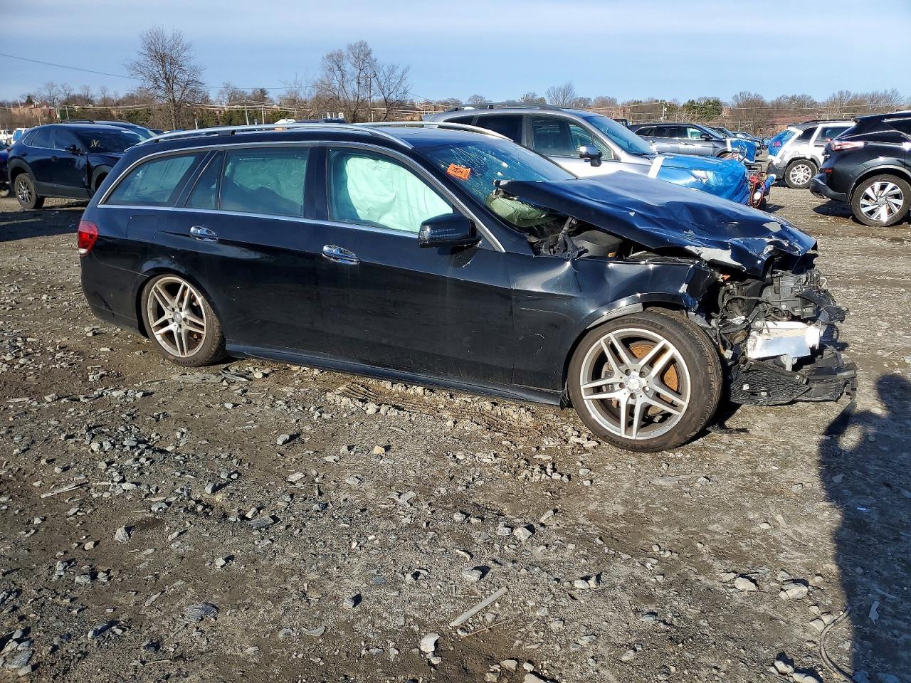 2015 Mercedes-Benz E 350 4Matic Wagon - Image 4