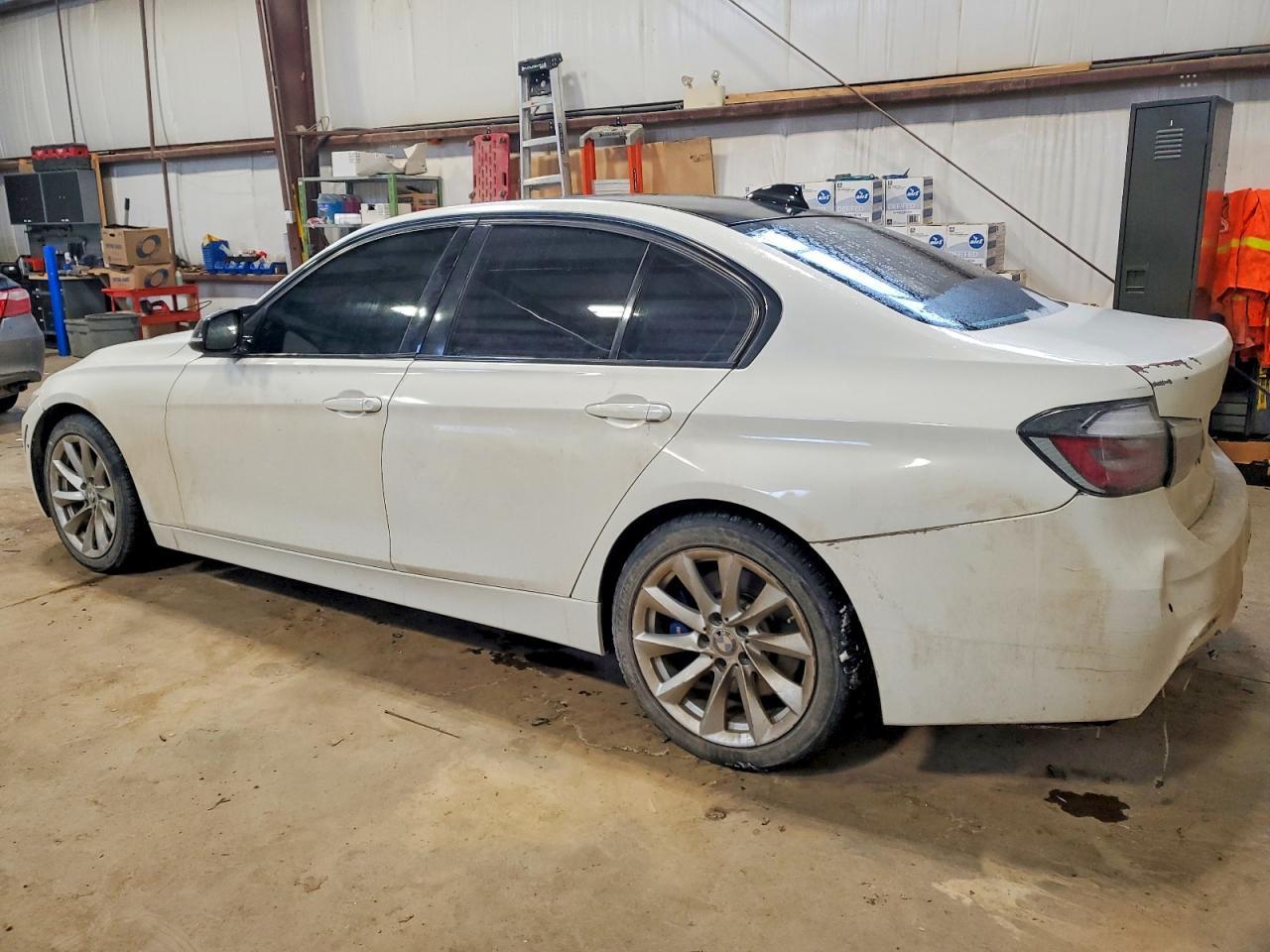 2013 BMW 335I xDrive 4Dr Awd - Фото 2