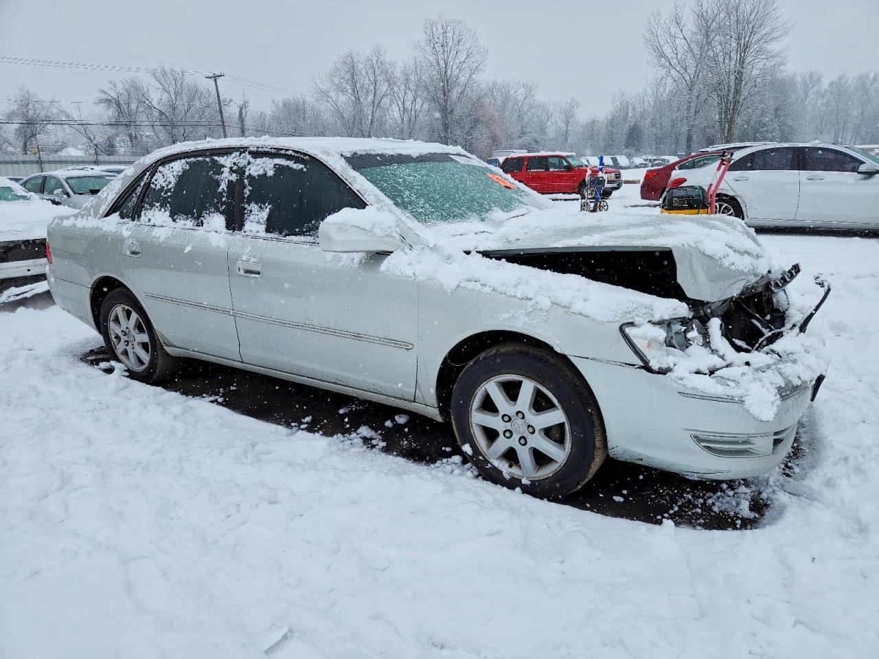 2003 Toyota Avalon - Image 4