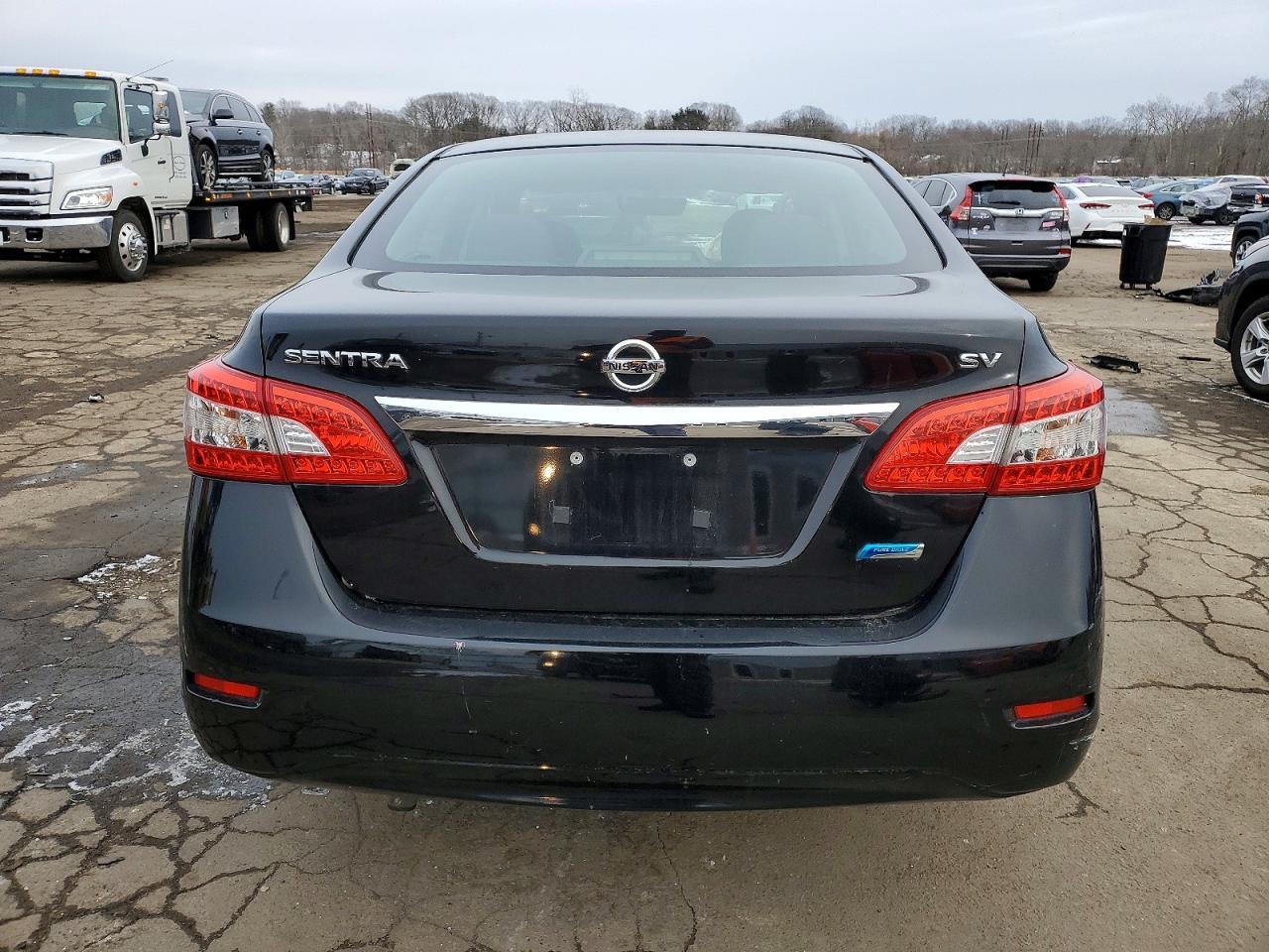 2014 Nissan Sentra S - Image 6