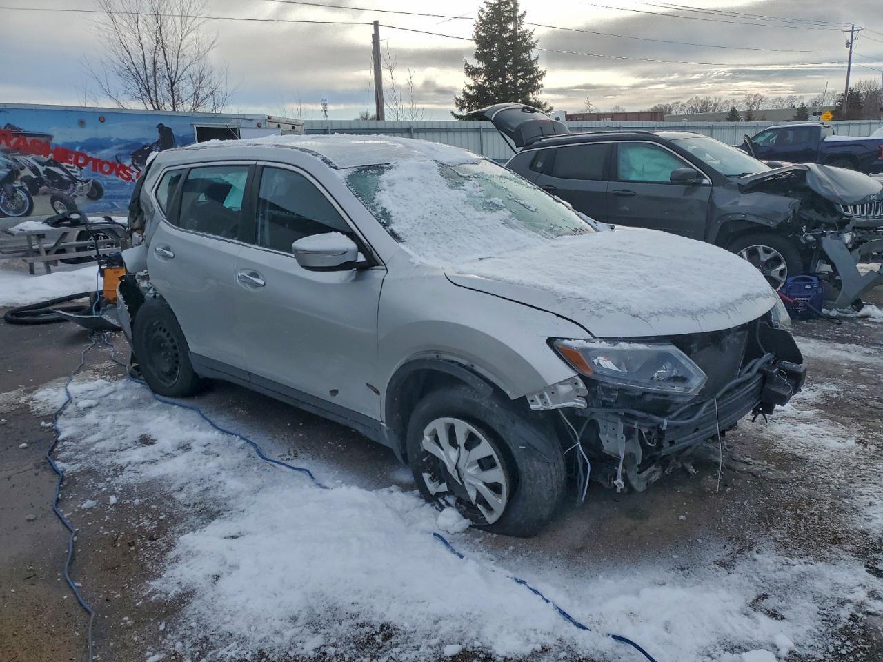 2014 Nissan Rogue S - Image 4