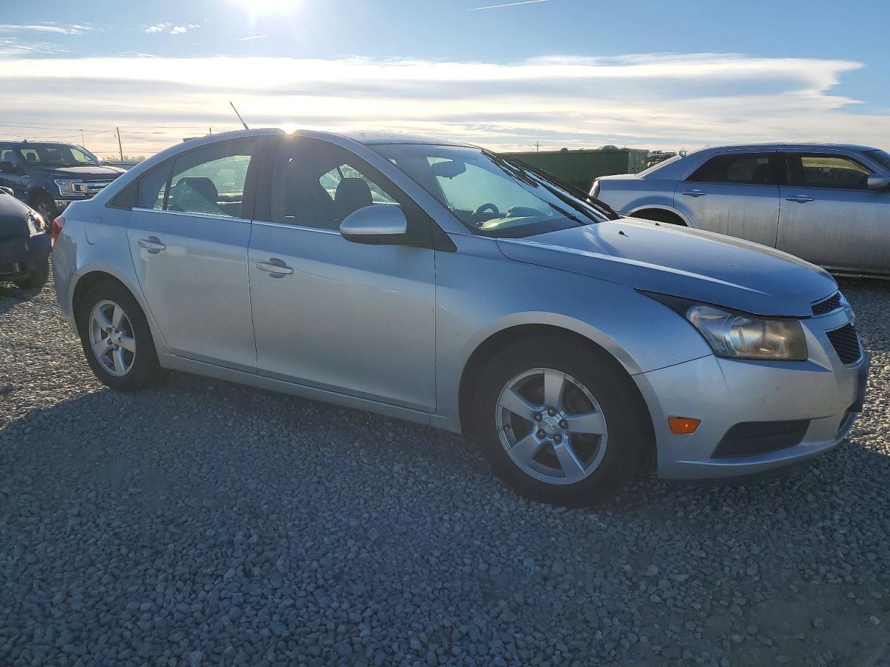 2014 Chev Cruze Lt - Фото 4